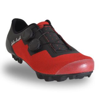 Zapatillas MTB Rojas John Luck Gaudí Potencia y Estilo